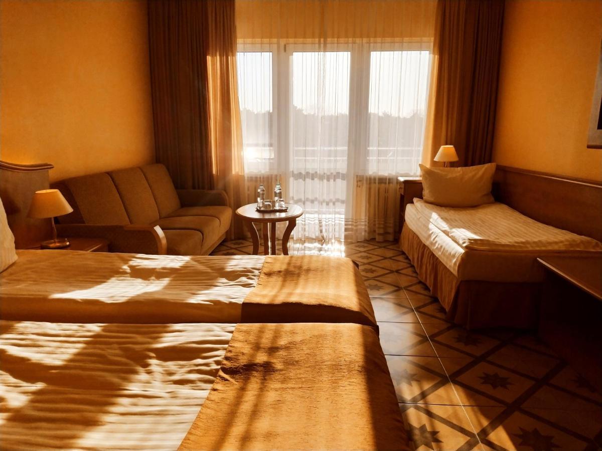 Hotel Polaris Swinoujscie Bagian luar foto