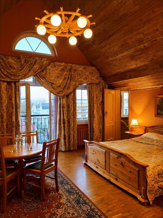 Hotel Polaris Swinoujscie Bagian luar foto