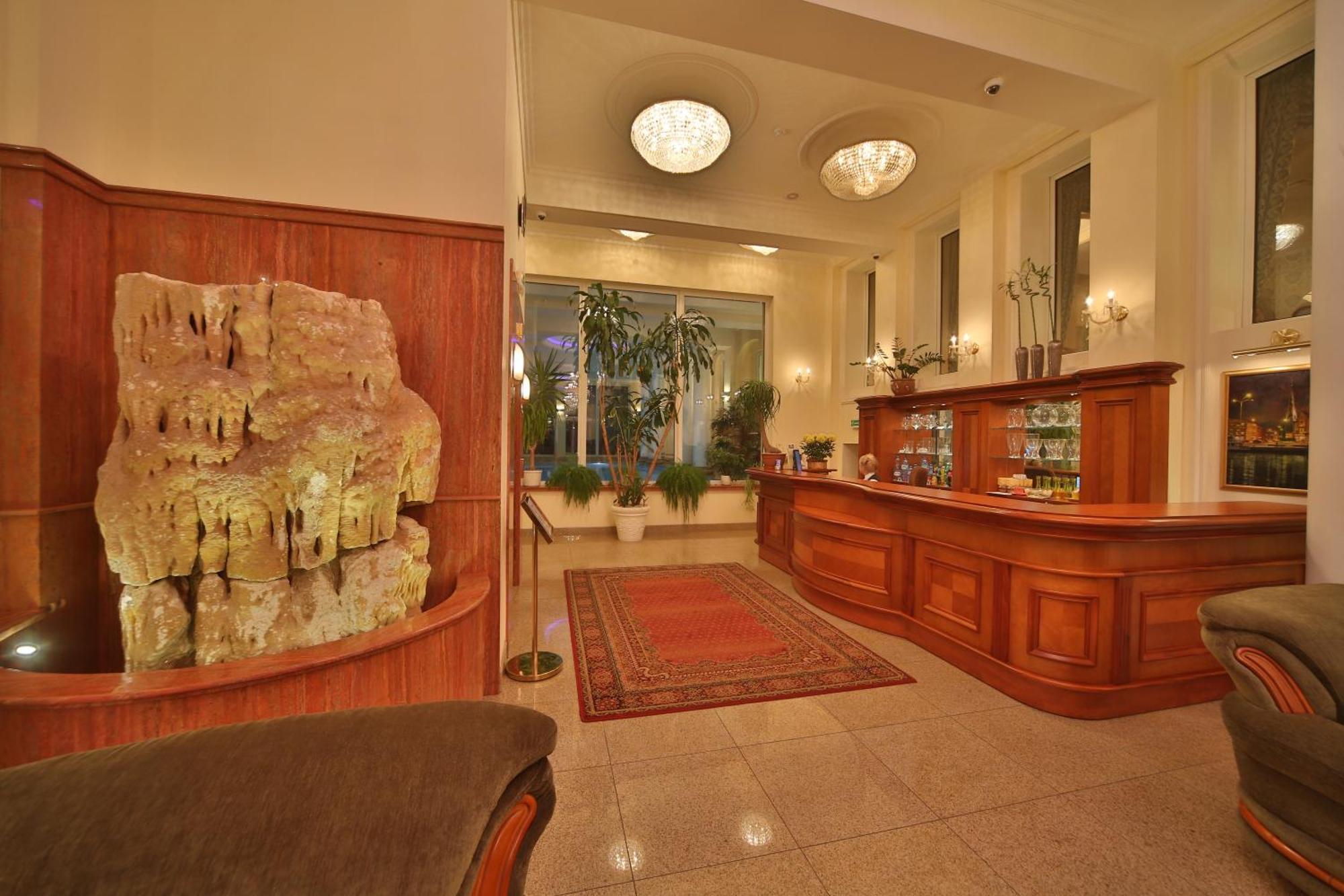 Hotel Polaris Swinoujscie Bagian luar foto
