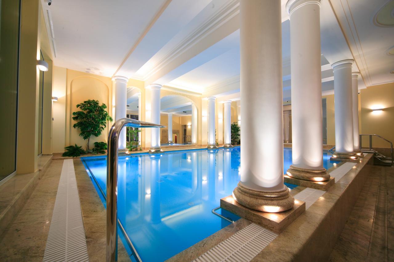 Hotel Polaris Swinoujscie Bagian luar foto