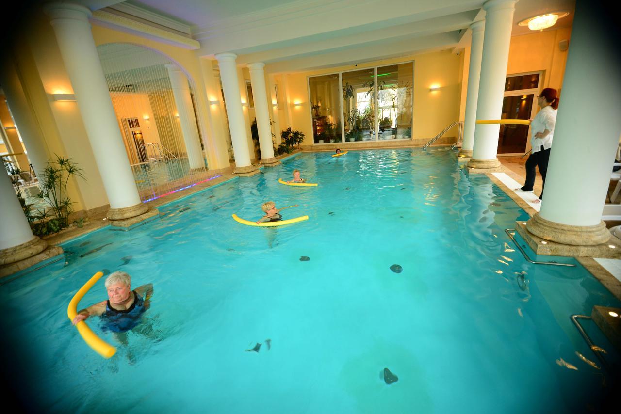 Hotel Polaris Swinoujscie Bagian luar foto