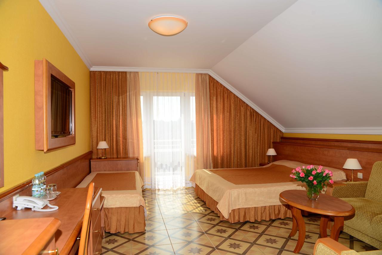 Hotel Polaris Swinoujscie Bagian luar foto